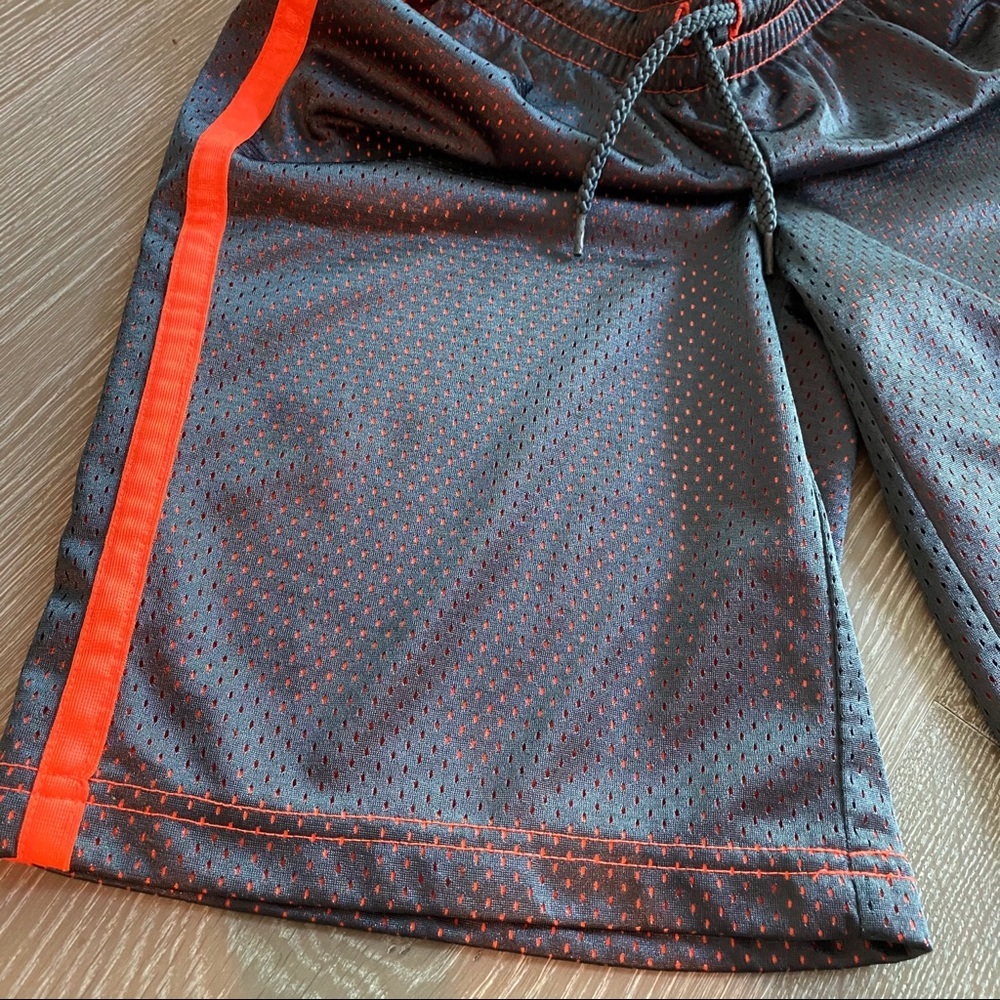 Children’s Place Boys Athletic Shorts - Picture 6 of 9
